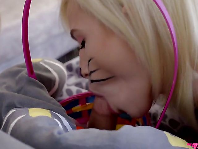 Happy Easter teen threesome with Kiara Cole and Scarlett Mae