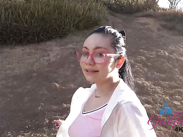 POV beach sex with nerdy girlfriend Lenna Lux
