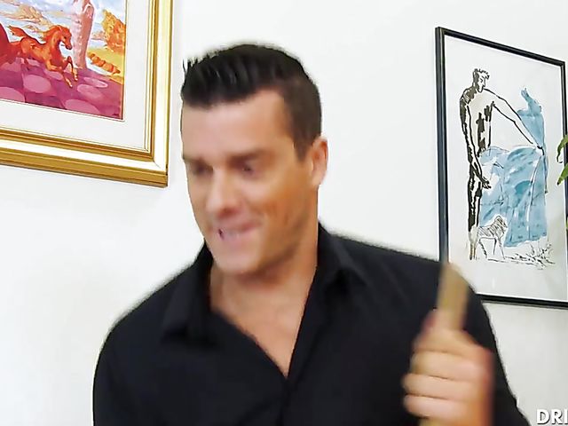 Long legs anal lover Daisy Stone gets it after a game of pool