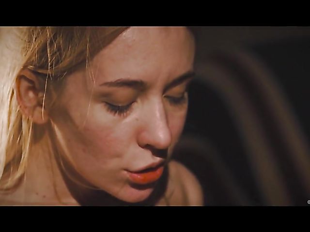 Julia Rain & Maxmilian Dior - Romantic sex in the evening