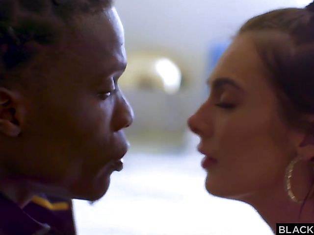 Marley Brinx anal with horny black man Louie Smalls