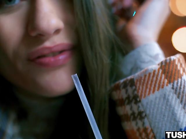 Anal fuck in the evening with sexy Rebel Lynn