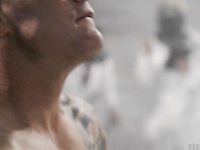 Maya Kendrick gets cum in pussy in a pod 