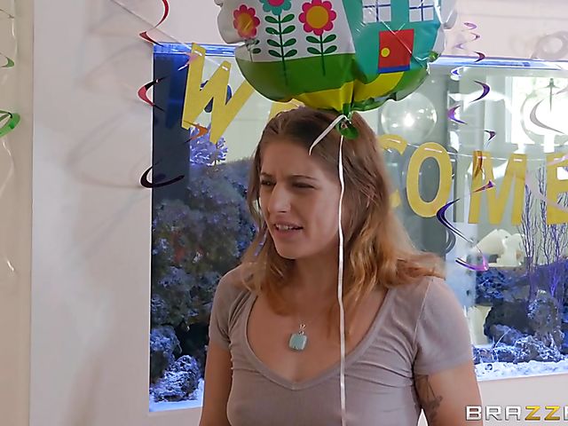 Full recovery with busty latina MILF Julianna Vega