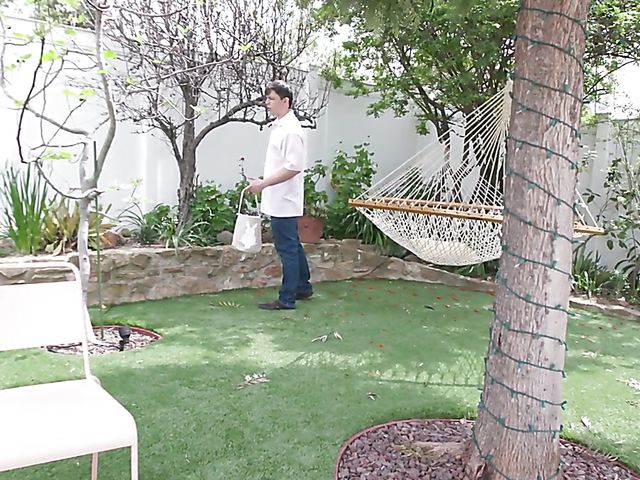 Horny MILF Kit Mercer gets mistakenly fucked on Easter 