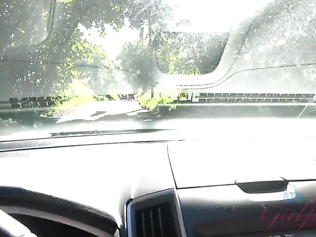 Carmen Rae - Girlfriend feet and pussy exposed in the car