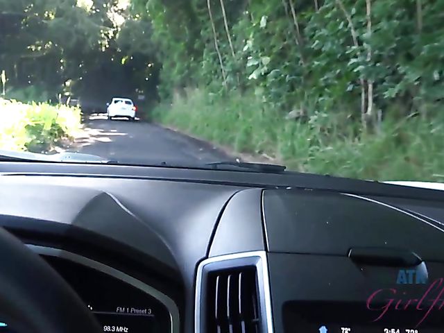 Carmen Rae - Girlfriend feet and pussy exposed in the car