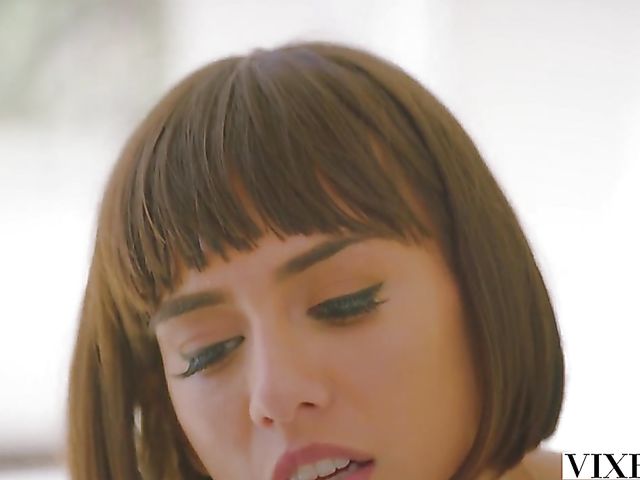 Hot girl Janice Griffith has lots of fun with Mick Blue after bath