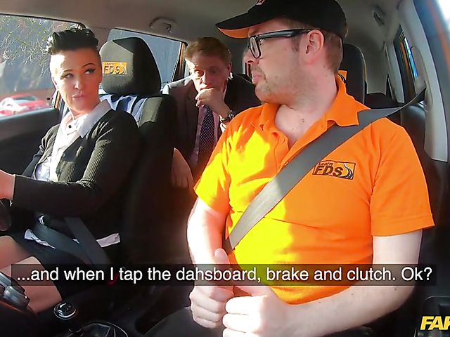 Busty short hair Tory Candi Jackson rides her boss in the car