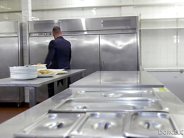 Clea Gaultier - Double penetration is the deal