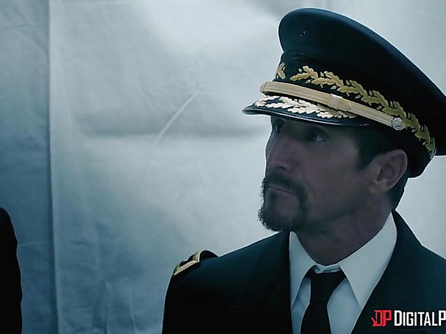 General Tommy Gunn fucks fake tits alien Tia Cyrus 