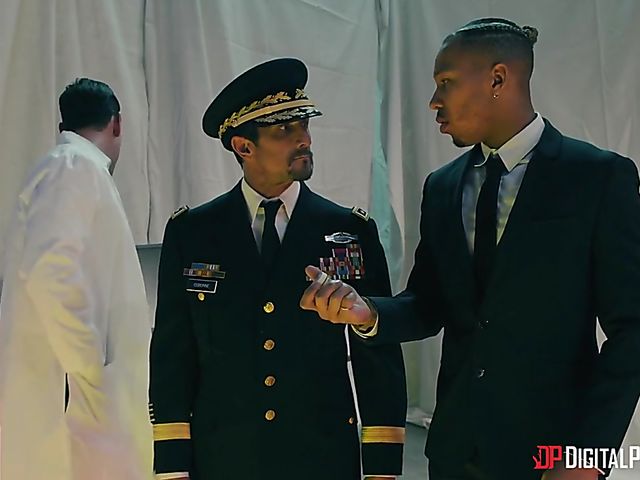 General Tommy Gunn fucks fake tits alien Tia Cyrus 