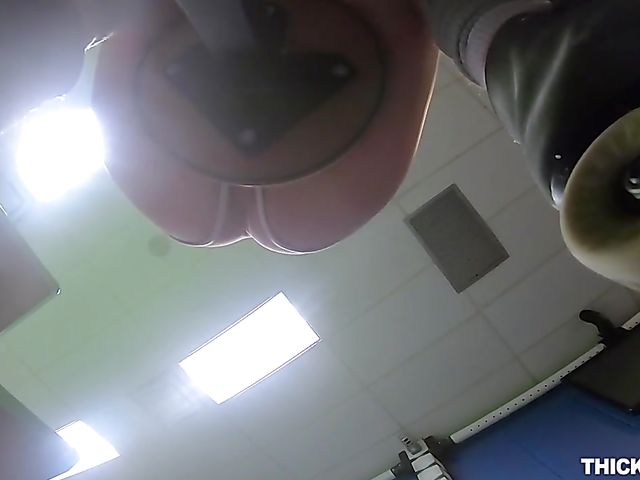 Big ass facesitting and fucking with curvy Daisy Stone