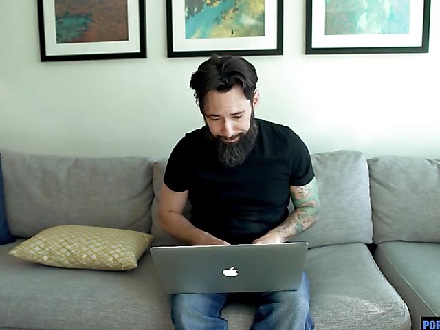 Blue hair slut with fake boobs Jewelz Blu gets railed