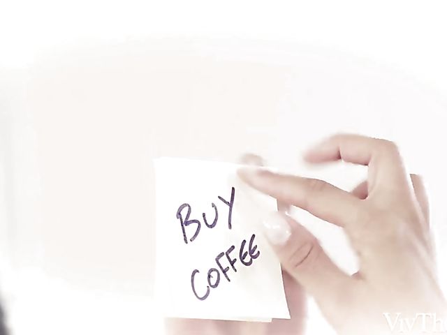 Viv Thomas lesbian make out with Liv Revamped and Renata Fox