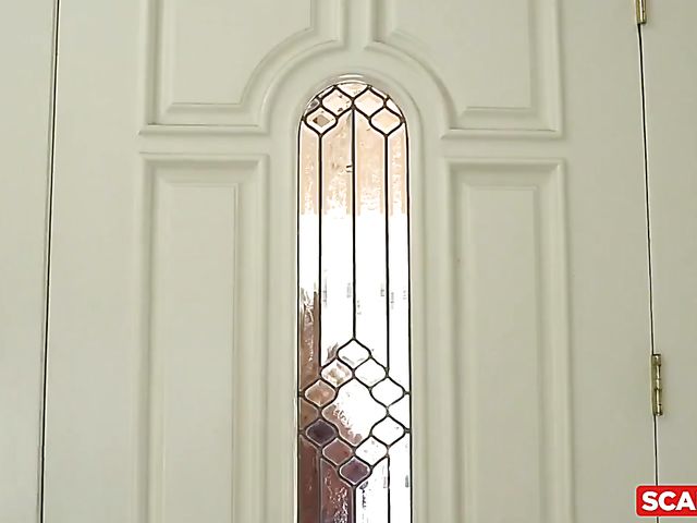 MILF threesome with busty Brandi Love and Olivia Austin