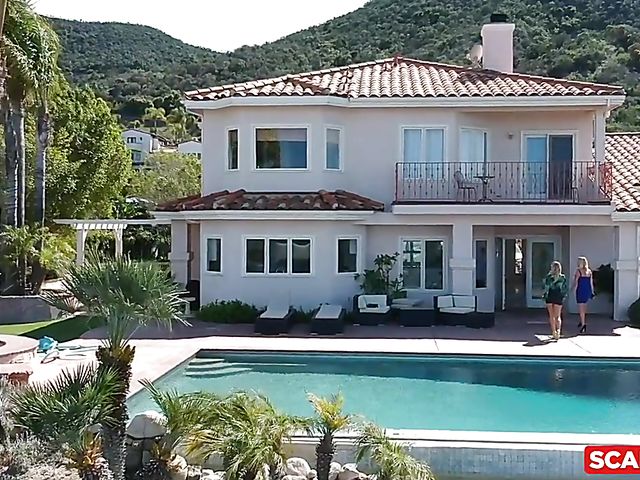 MILF threesome with busty Brandi Love and Olivia Austin