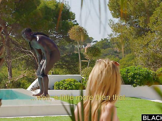 Interracial anal by the sea featuring Rebecca Volpetti and Freddy Gong