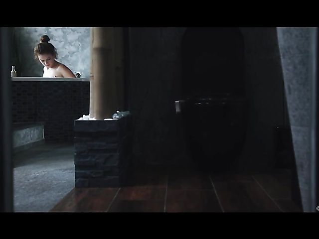 Sensual bathroom sex with wet Mila Fox