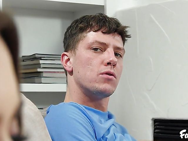 Beautiful teen Jill Kassidy gets nailed by her stepbrother