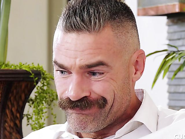 Husband watches his wife Paris Lincoln get banged