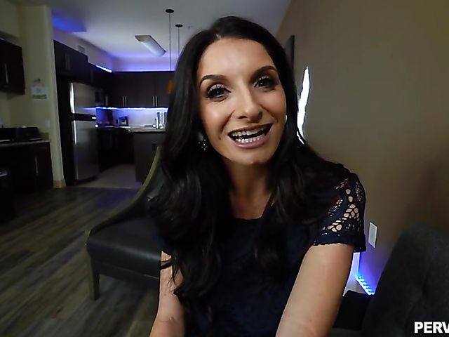 POV MILF Silvia Saige blows and gets pounded