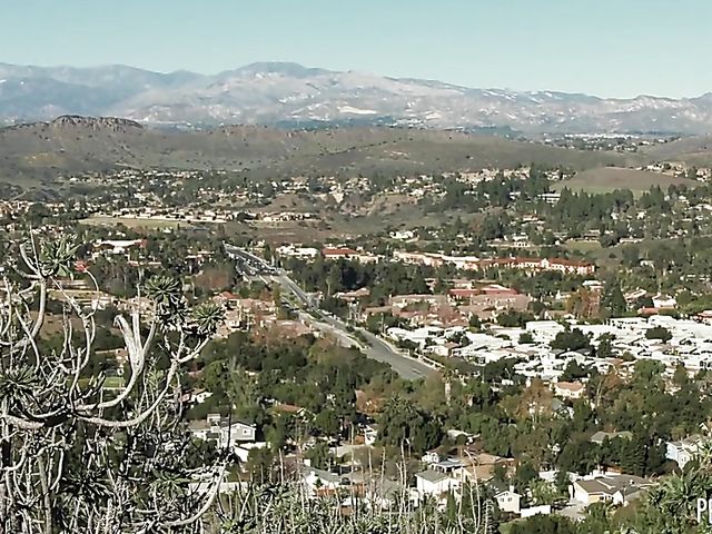 Ebony slut Daizy Cooper gets dirty with a white dude