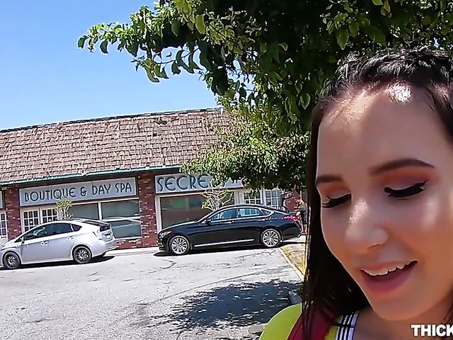 Sex adventure of tattooed big ass babe Stella Rae