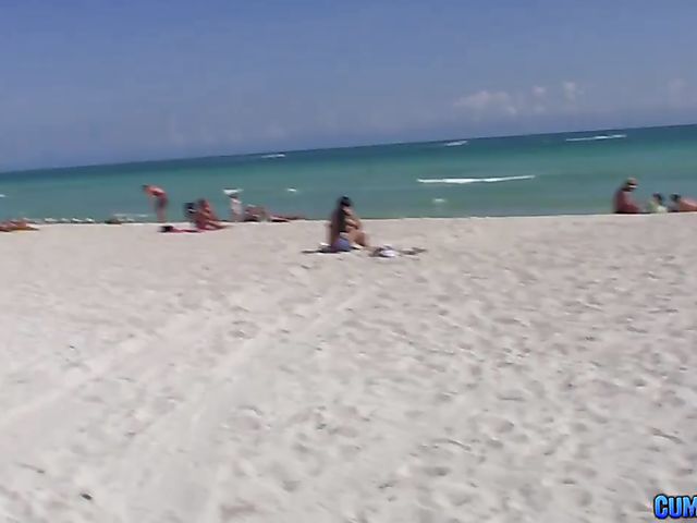 Latina beach girl Abella Anderson gets picked up