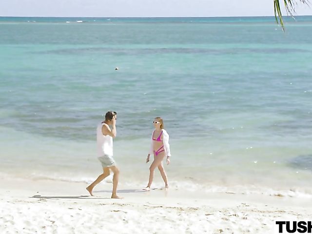 Sexy anal session on vacation with Lena Reif