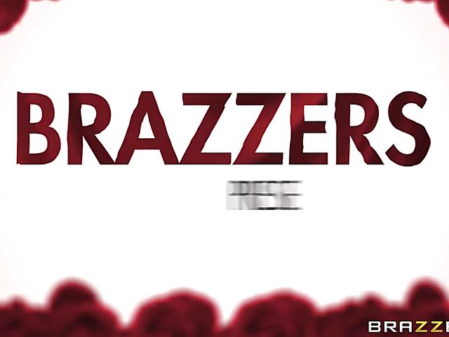 Lisa Ann interracial evening with hot Isiah Maxwell