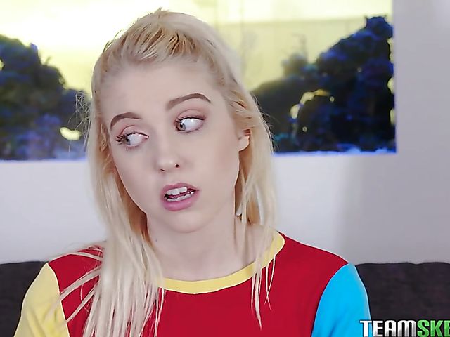 Chloe Cherry - Blonde teen anal penetrated