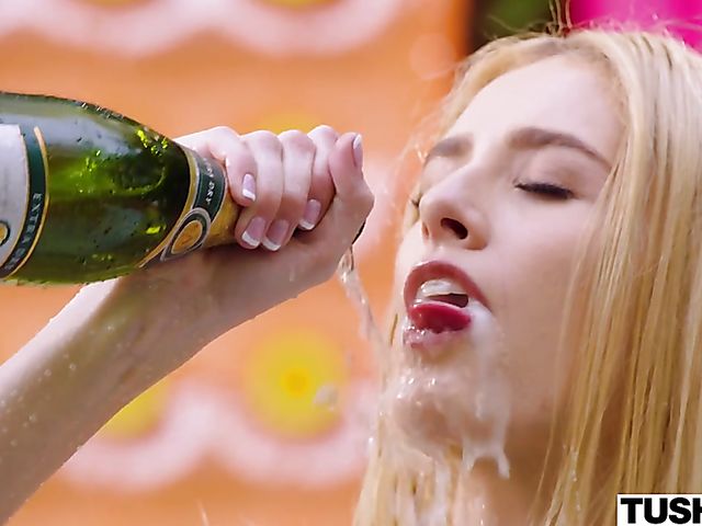 Mick Blue anal drills slender blonde Mazzy Grace