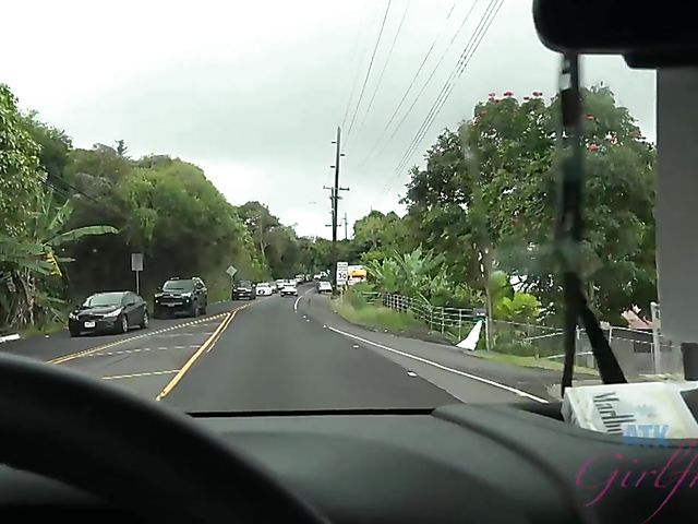 Asian girlfriend Vina Sky shows her coochie in the car