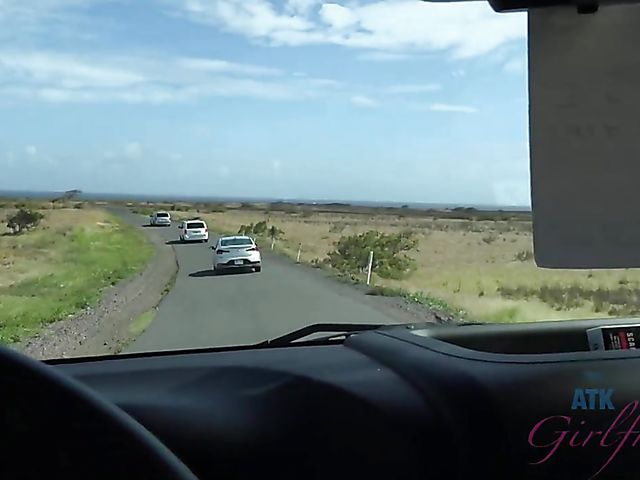 Asian girlfriend Vina Sky shows her coochie in the car