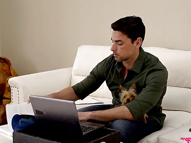 Skinny teen DJ Emma Hix fucking with her stepdad