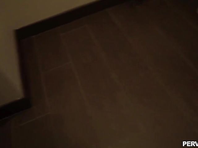 Busty POV with hot looking babe Lasirena69 