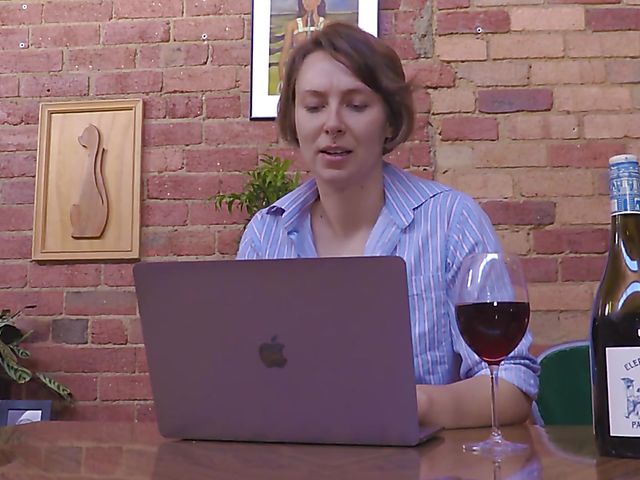 Hairy masturbation with Australian girl Kit Bauer 