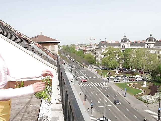 Skinny Russian babe Gina Gerson gets banged by Erik Everhard