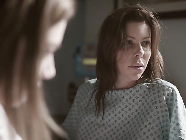 Hospital threesome with crazy MILF Alexis Fawx