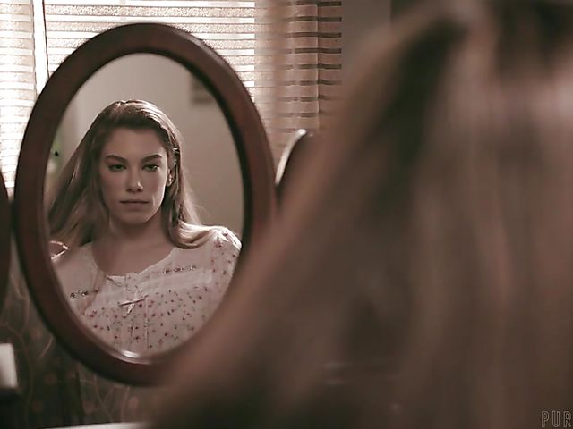 Hospital threesome with crazy MILF Alexis Fawx