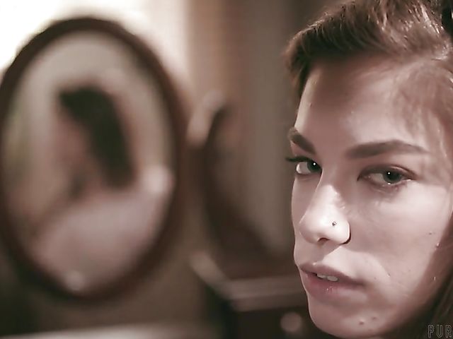 Hospital threesome with crazy MILF Alexis Fawx