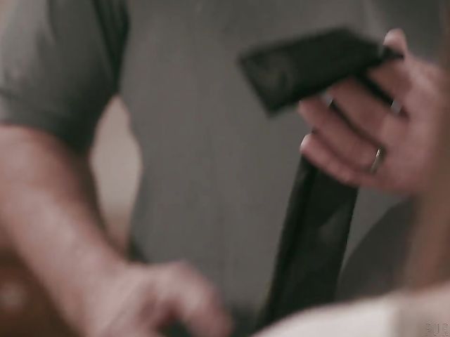 Hospital threesome with crazy MILF Alexis Fawx