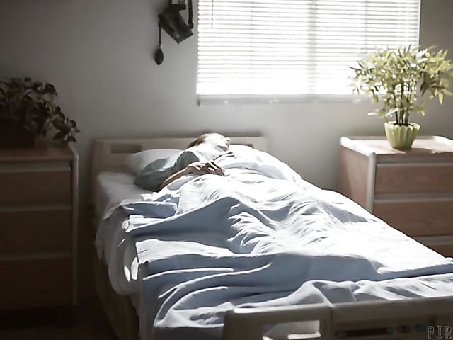 Hospital threesome with crazy MILF Alexis Fawx