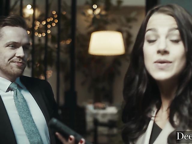 Brunette with tan lines Evelin Stone gets fucked hard