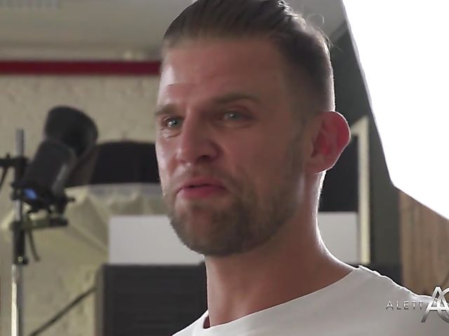 Photoshoot sex with busty porn goddess Aletta Ocean 