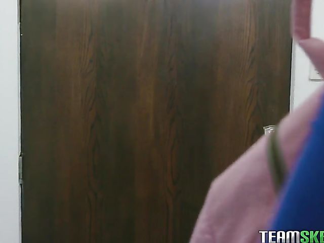 Goldie Glock - Bikini teen anal with a cute boy