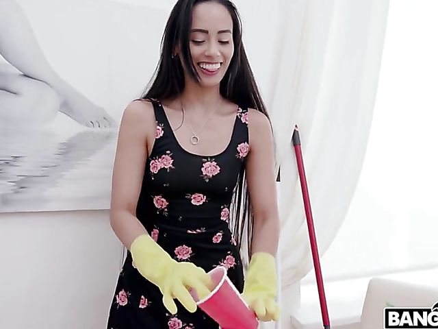 Andreina Deluxe - Long haired colombian maid POV fucked