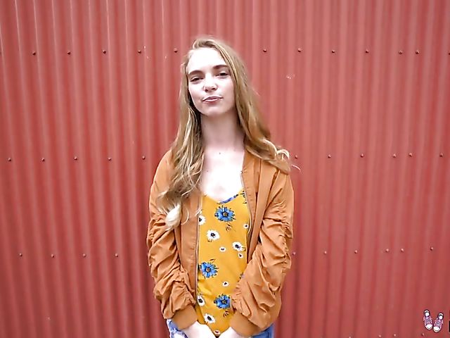 Russian teen Lana Sharapova is such a slut