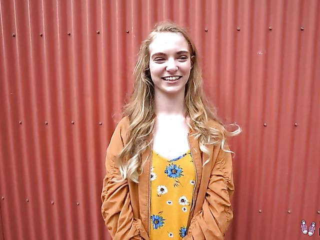 Russian teen Lana Sharapova is such a slut